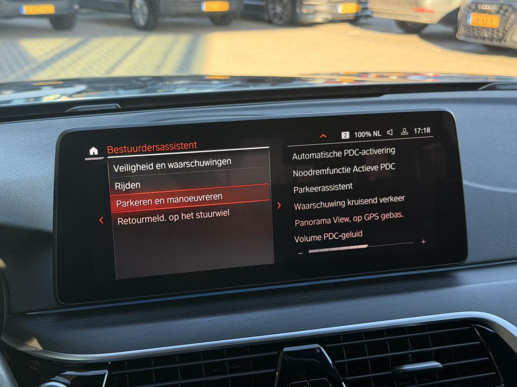 BMW 5 Serie touring 530e xdrive m-sport | soh 95% | acc | elek. trekhaak | 