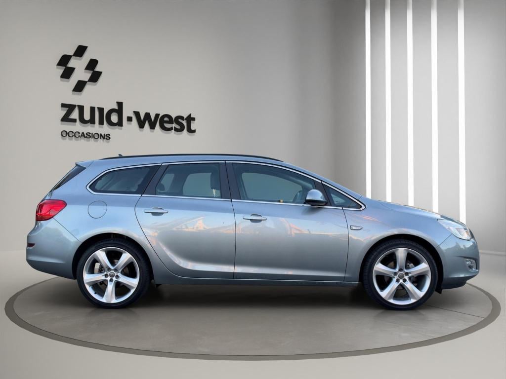 Opel Astra sports tourer 1.4 turbo edition