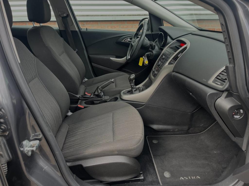 Opel Astra sports tourer 1.4 turbo edition | orig. nl | nette auto