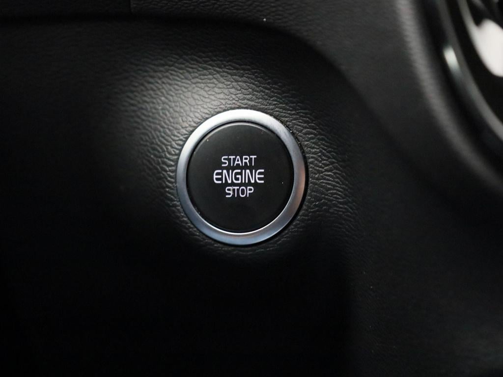 Volvo XC40 1.5 t4 plug-in hybrid plus bright | automaat | apple carplay / a