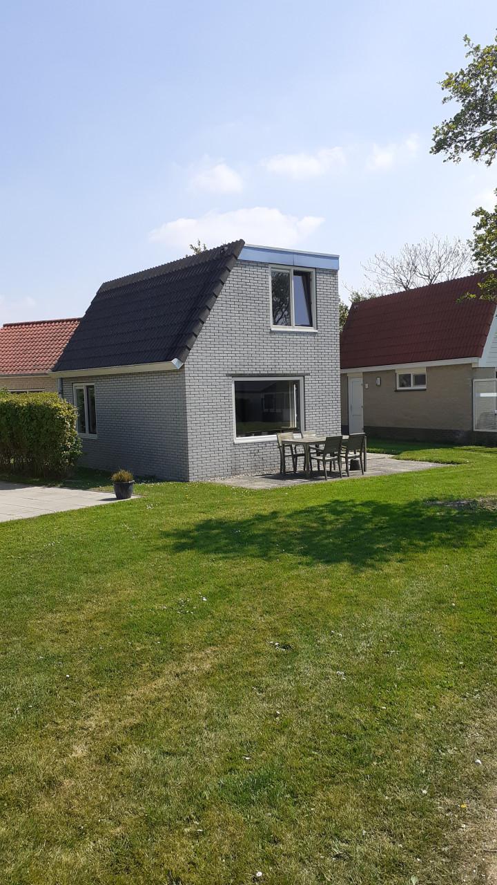 VRIJSTAANDE VAKANTIEBUNGLOW DISHOEK/VLISSINGEN