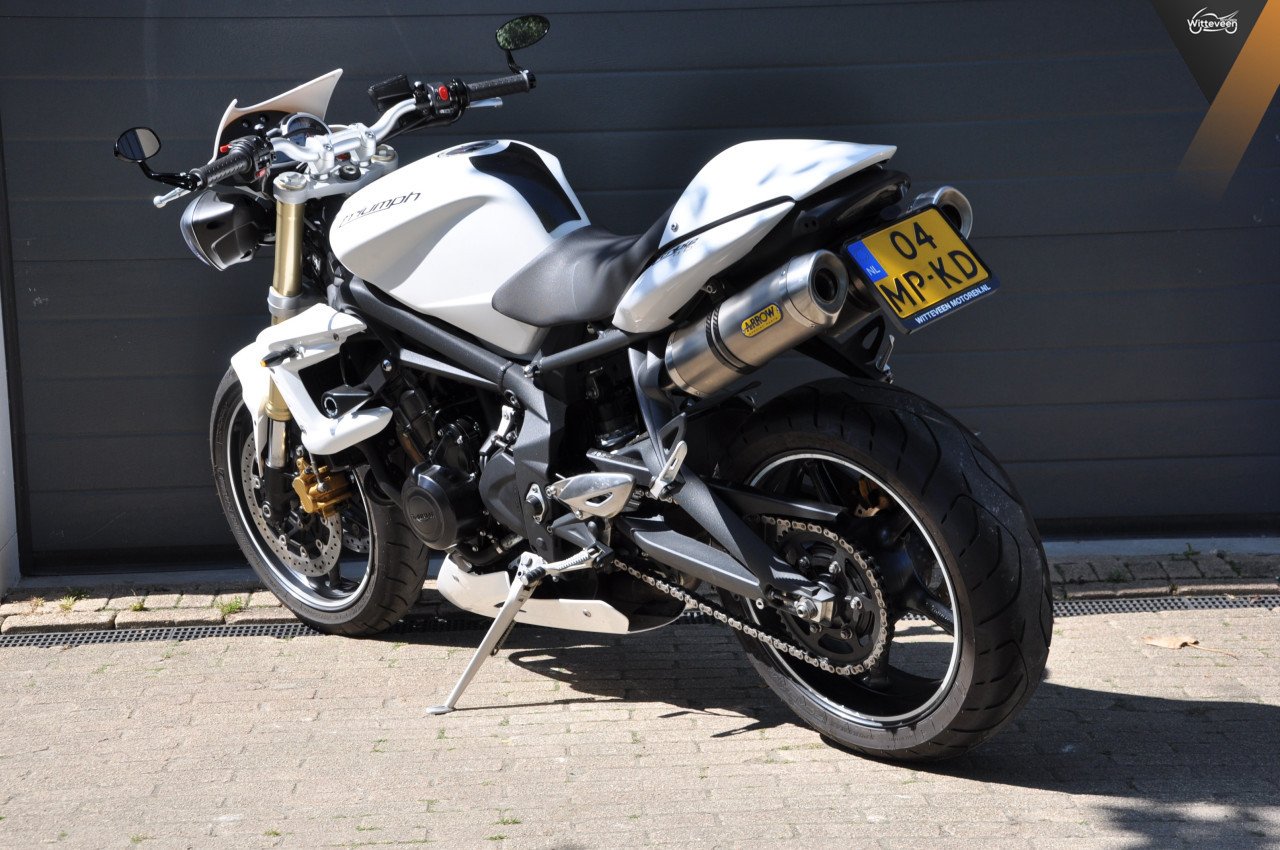 Triumph Street Triple 675