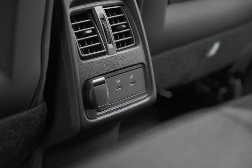 Renault Captur mild hybrid 160 edc techno | pack winter | camera | adaptiev