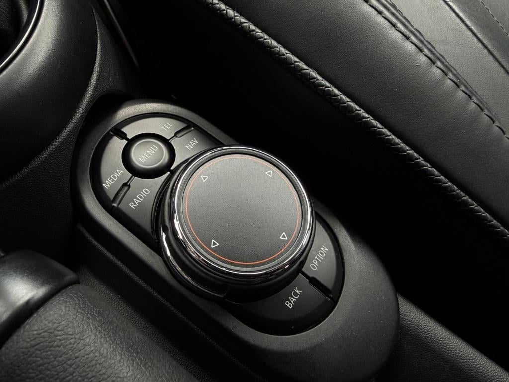 Mini Cooper mini 1.5 black pack - automaat - leder - 87.000km -