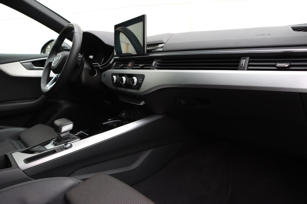 Audi A5 sportback 40 tfsi s edition competition 204pk s-tronic