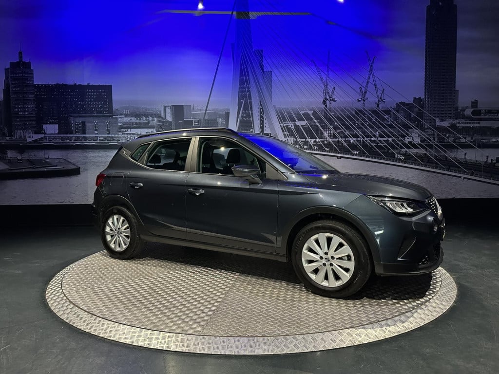 Seat Arona 1.0 tsi style business intense *appconnect*acc*clima*