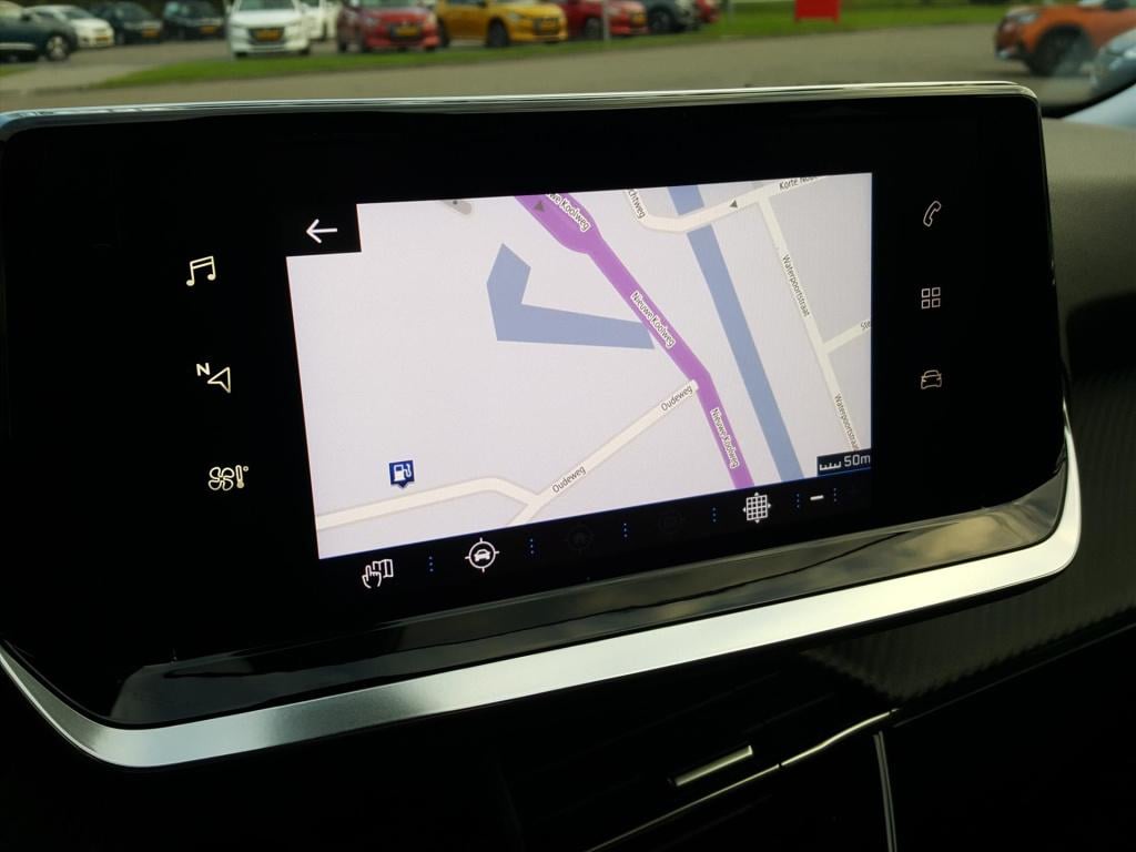 Peugeot 2008 1.2 pt 100pk allure trekhaak afneembaar | navigatie | apple ca