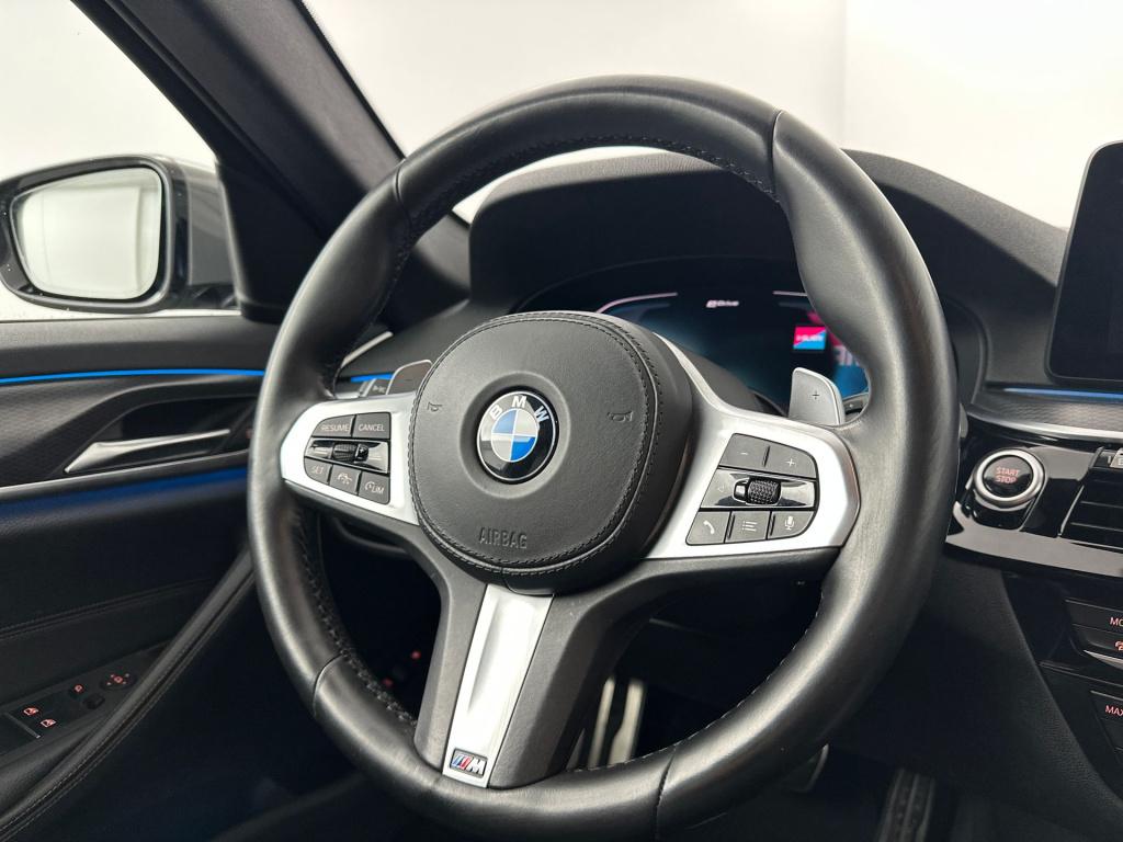 BMW 5 Serie touring 530e high executive m-sport