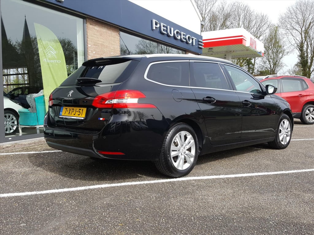 Peugeot 308 sw 1.2 pt-130pk s&s blue l. executive | navigatie | cruise & cl
