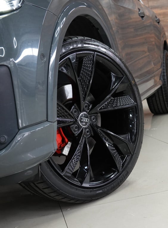 Audi Q2 30 tfsi sport | acc | led | pdc | parkassist |