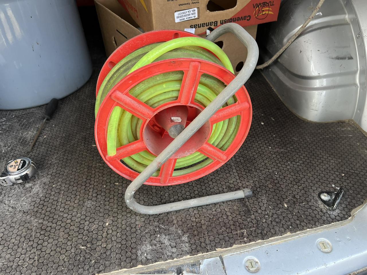 Tuinslang met haspel