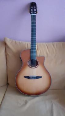 Yamaha gitaar semi-electrisch