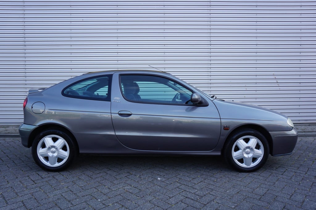 Renault Megane coupé 1.4-16v sport way airco / elekt. ramen / nap