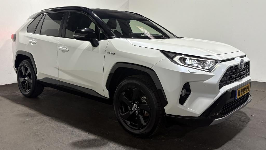 Toyota Rav4 2.5 hybrid awd style