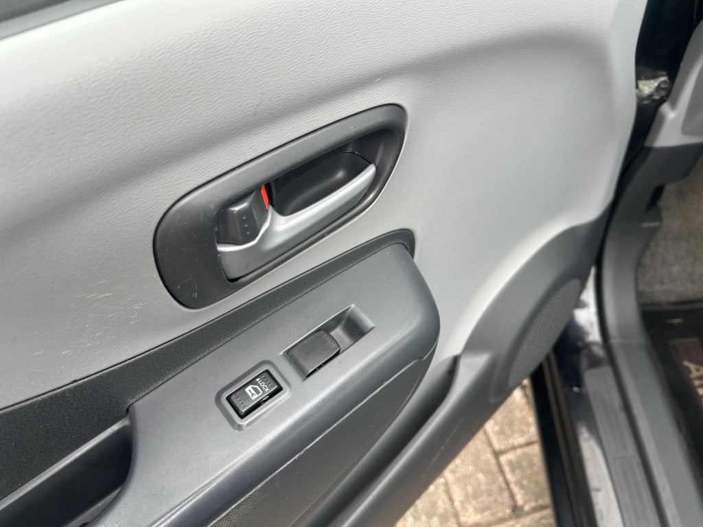 Suzuki Alto 1.0 comfort lage km stand|