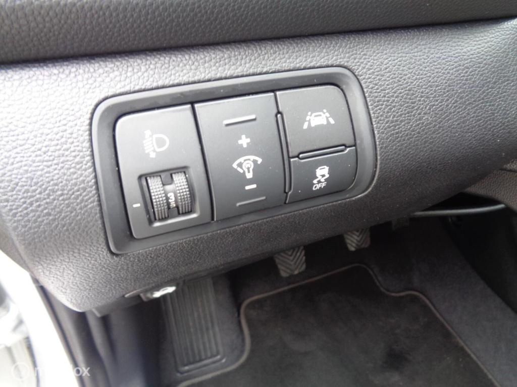 Hyundai I 20 1.0 t-gdi comfort/airco/camera/pdc/1st eig/lm velgen/slechts 8