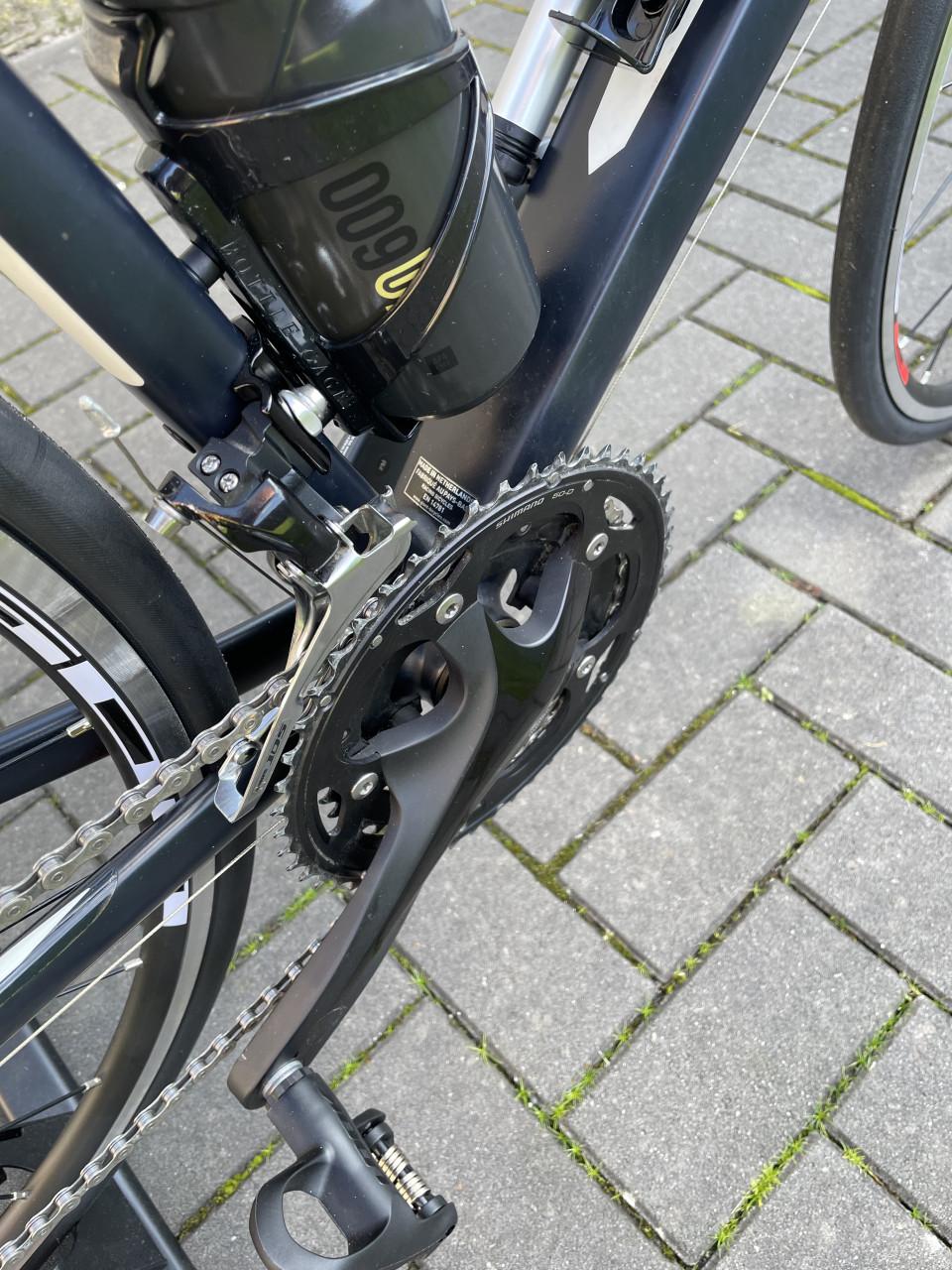 Te koop: Giant Defy (z.g.a.n.).
