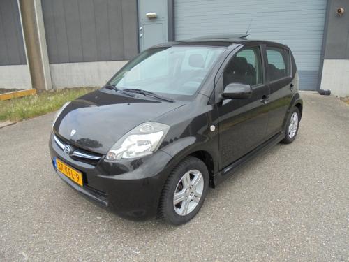 Daihatsu Sirion 2 1.5-16V Sport/automaat/airco/Elek.pakket/KMST 124.337+NAP