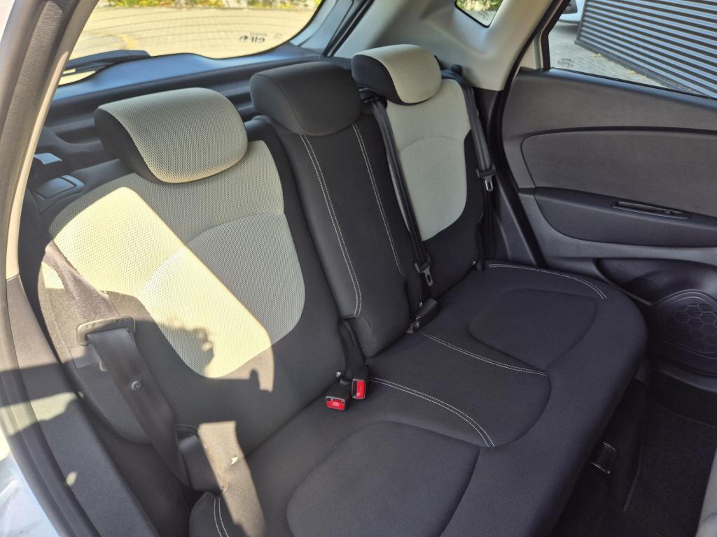 Renault Captur tce 90 limited trekhaak, p-sensoren, navigatie, bluetooth