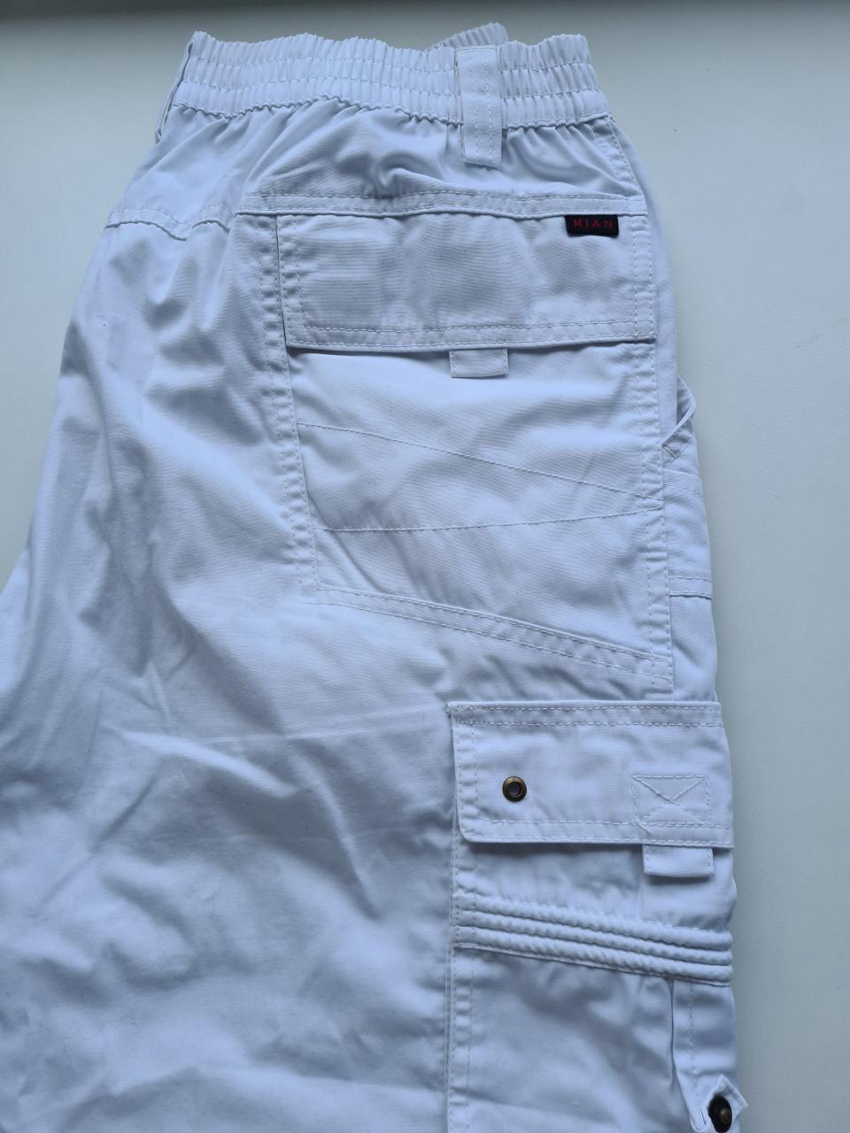 Witte korte broek van Milan  Maat L