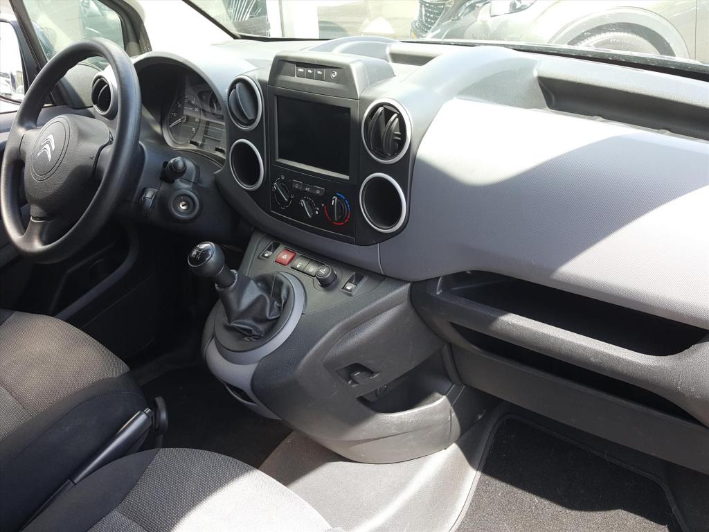 Citroen Berlingo 1.6 100pk benzine 3p navigatie | apple carplay | achterdeu
