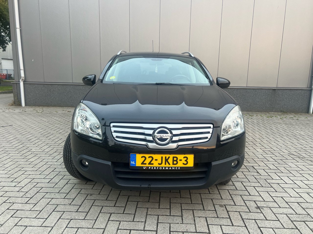 Nissan Qashqai +2 2.0 Connect 7zitter Jaar Apk