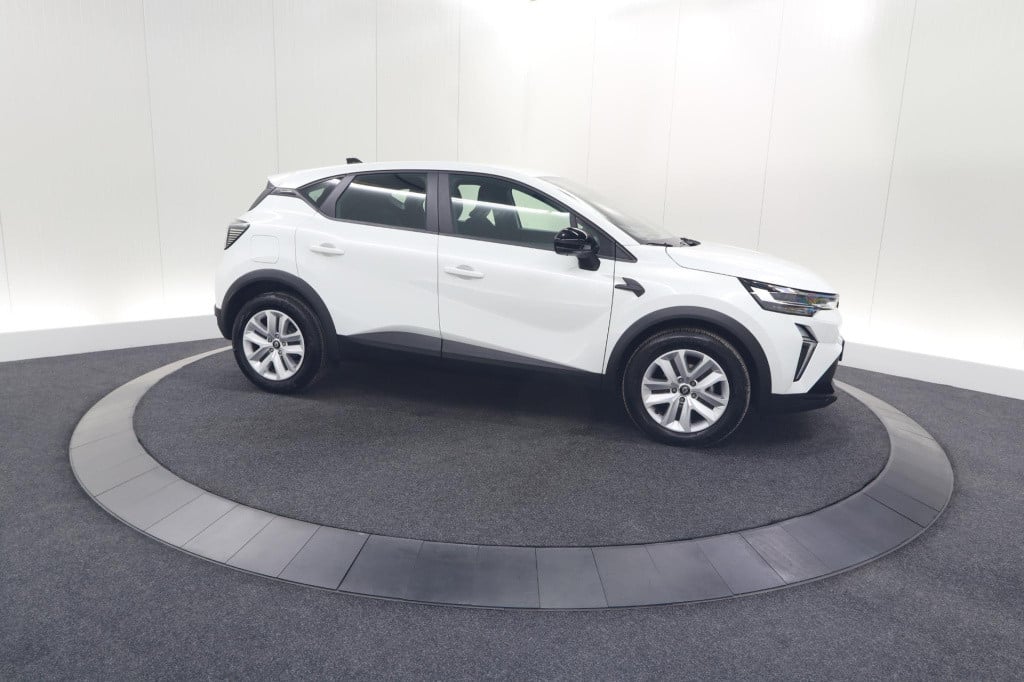 Renault Captur mild hybrid 160 evolution | camera | apple carplay | stoelve