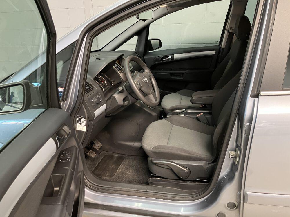 Opel Zafira 1.8 Essentia 7 Persoons