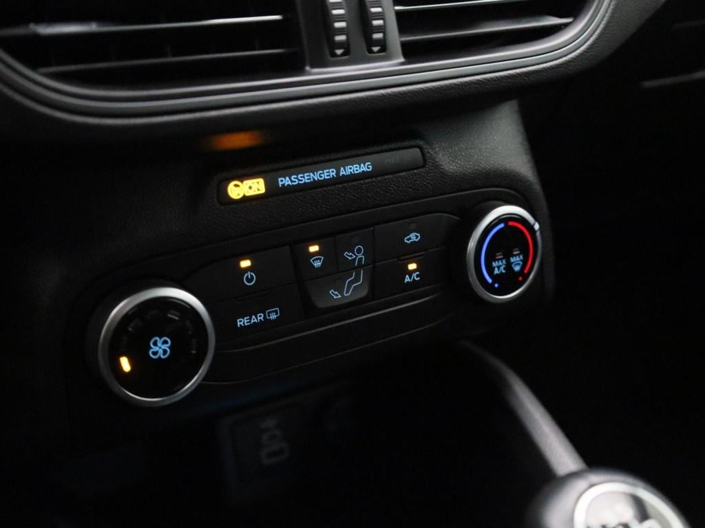 Ford Focus wagon 1.0 ecoboost hybrid connected | parkeer sensoren | navigat