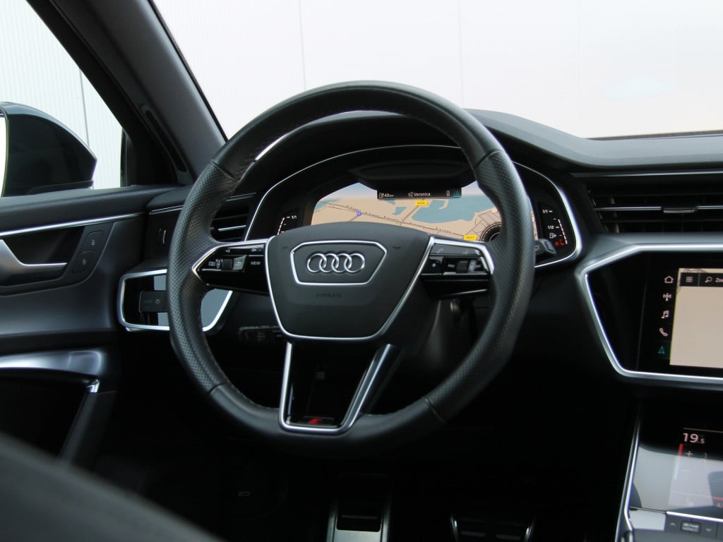Audi A6 avant 55tfsi e hybrid 367pk quattro competition s-line | pano dak |