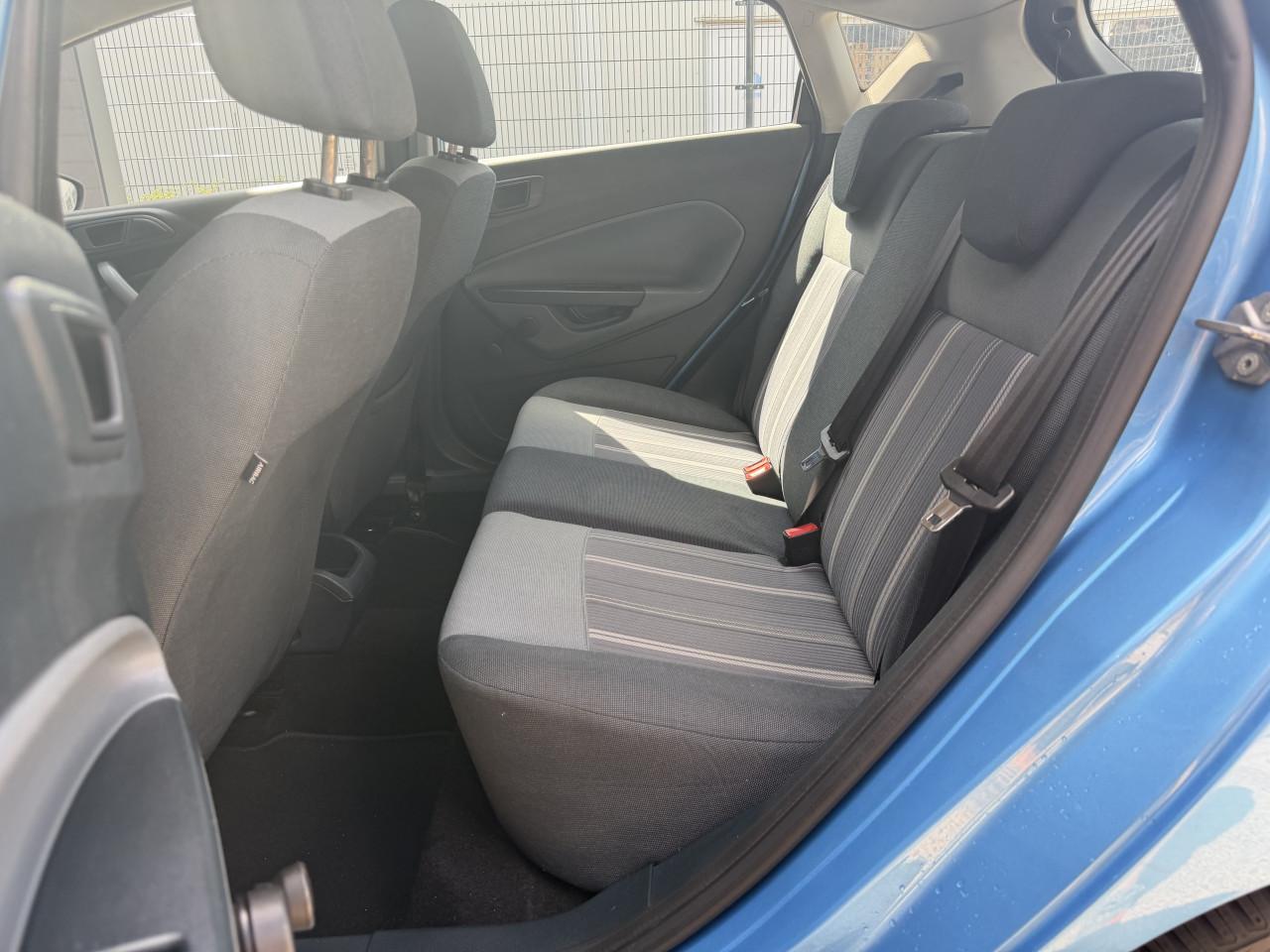 Ford Fiesta 1.25 52KW Limited 5DRS 2010 Blauw Airco Apk Nap