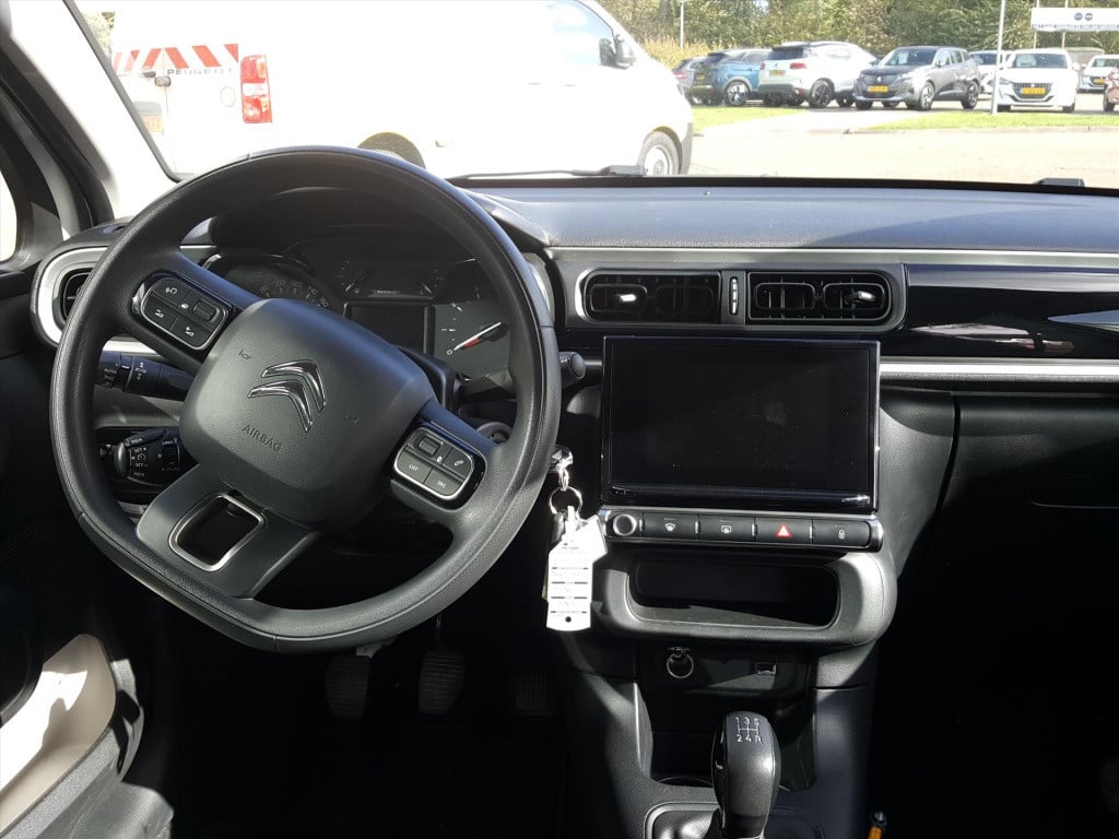 Citroen C3 1.2 puretech 82pk s&s feel navigatie | trekhaak | cruise & clima