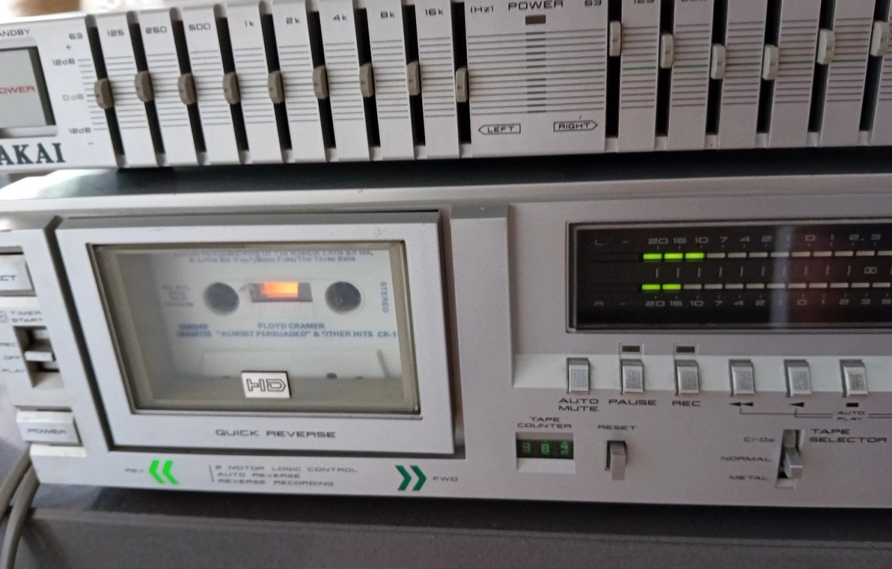 Vintage akai CS-F33R cassettedeck.