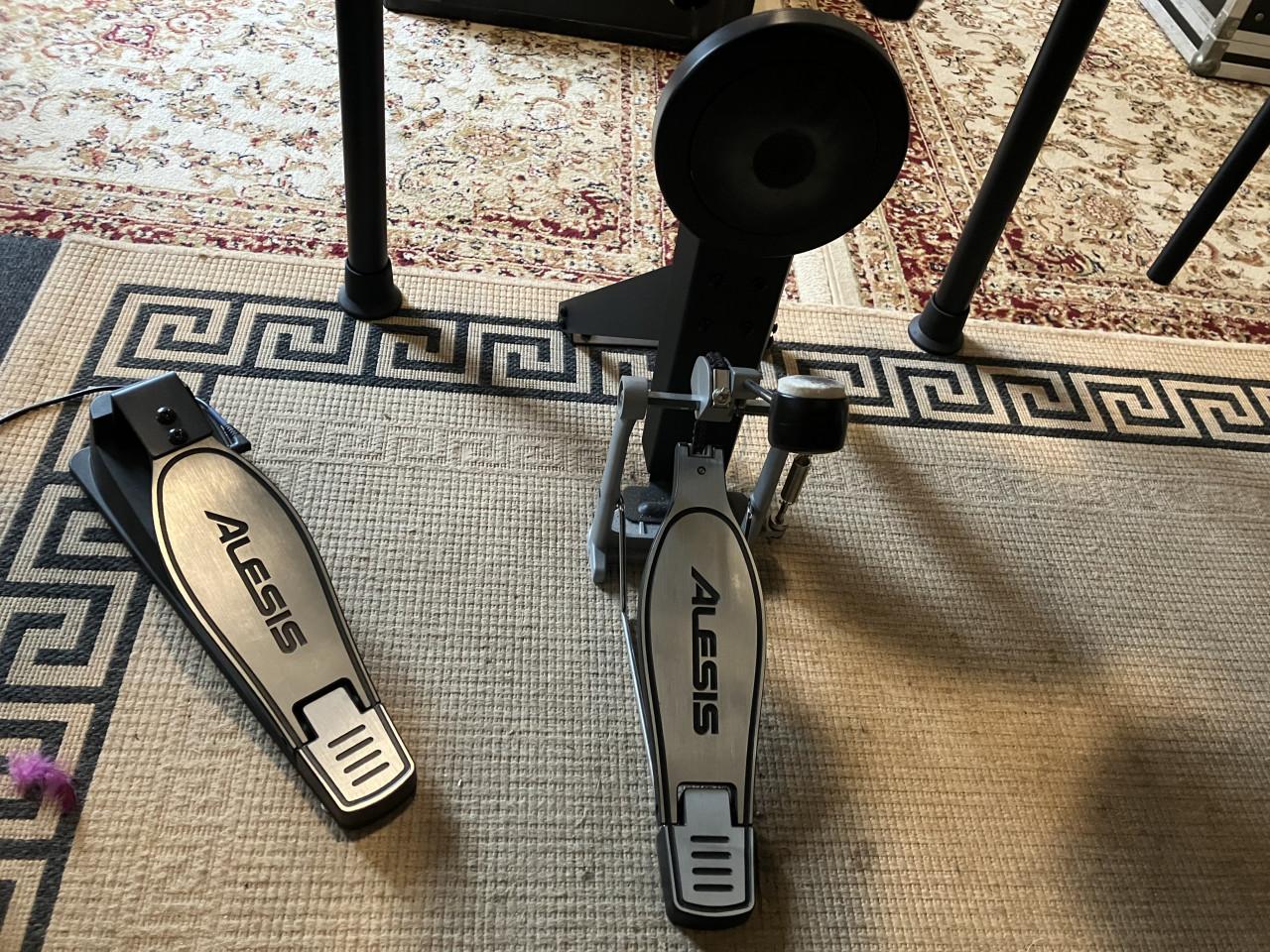 Alesis Nitro Mesh Kit