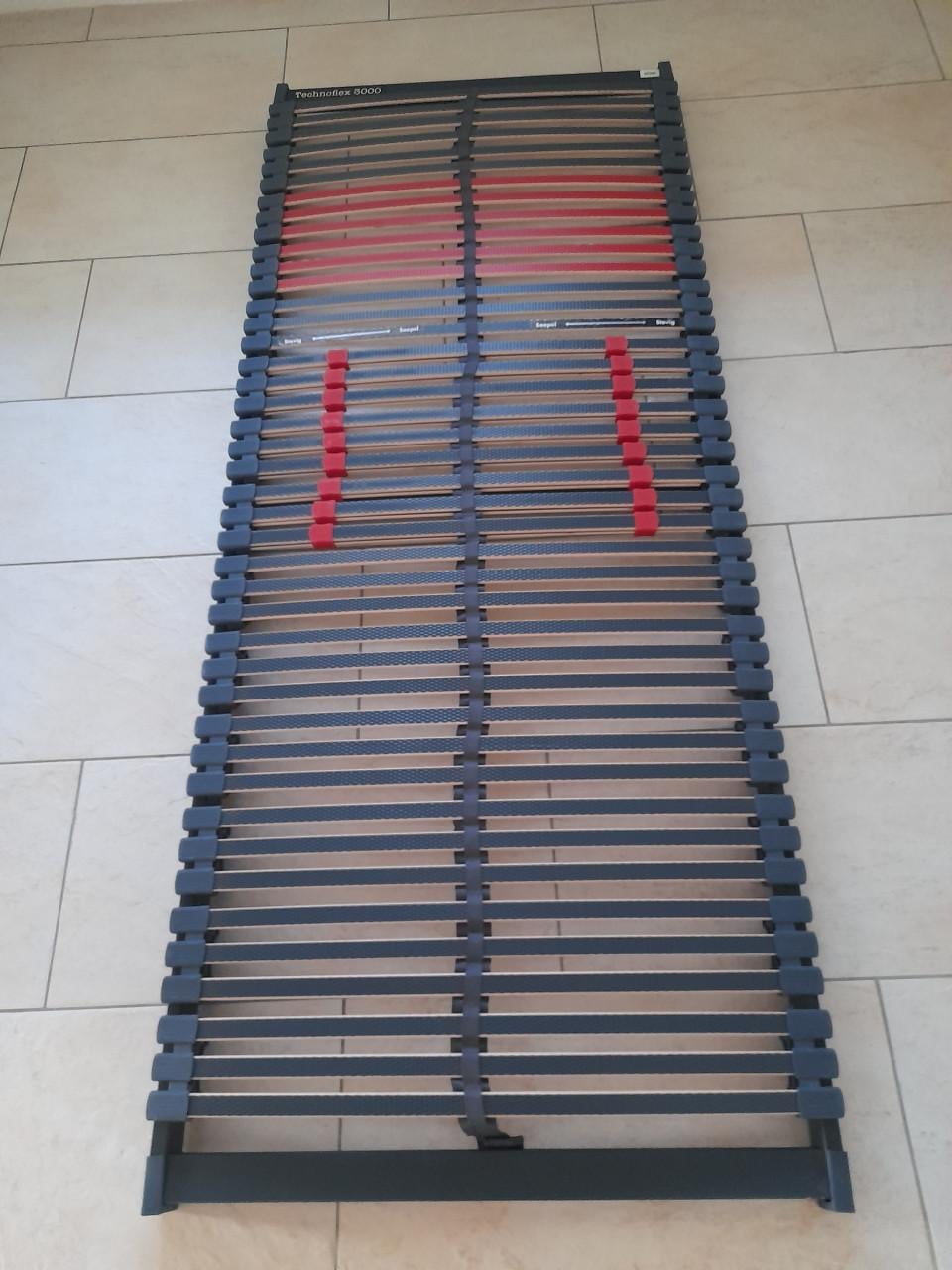 Stevige lattenbodem 80 x 200 ( in goede staat )