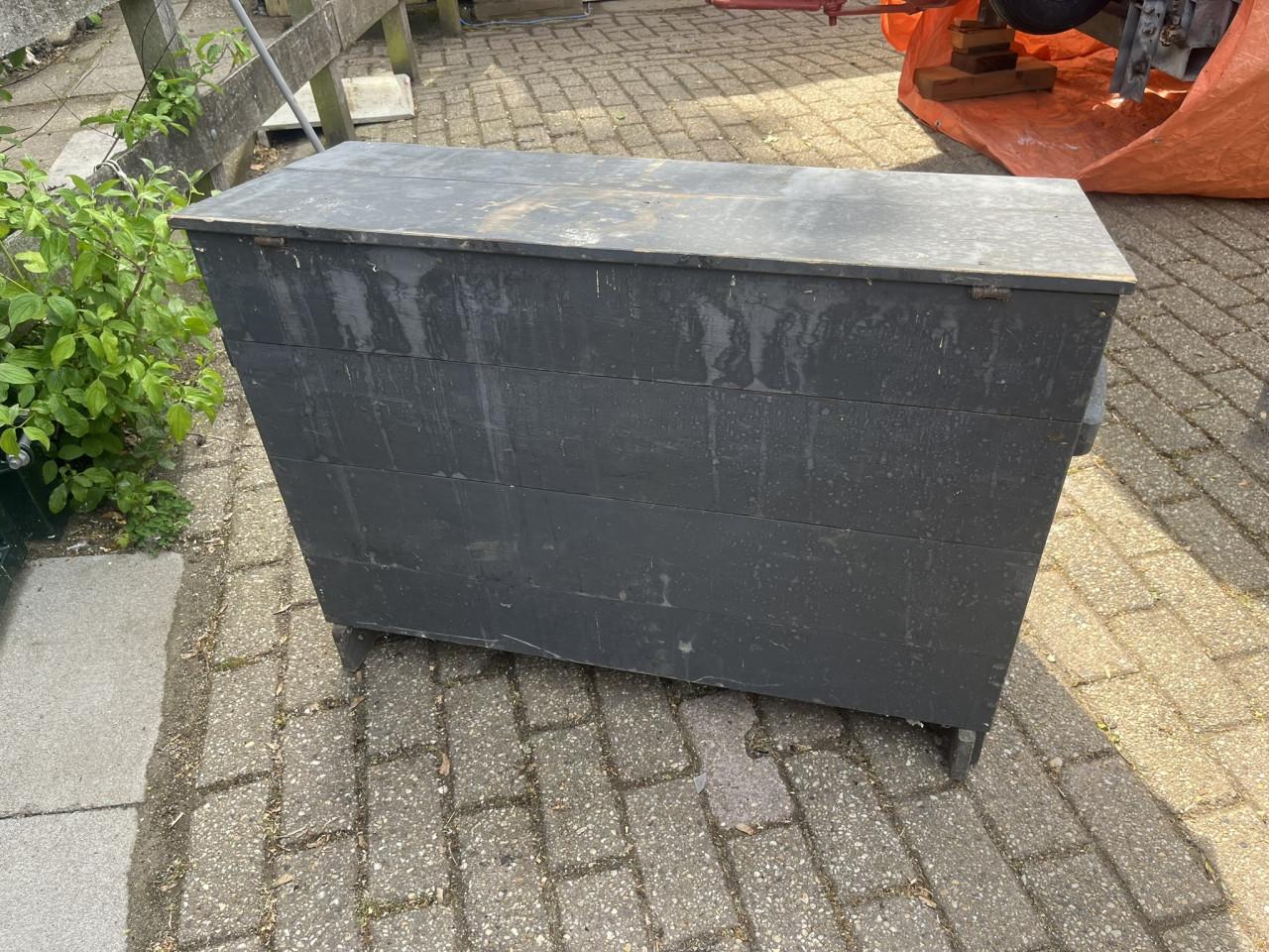 Antieke houten grijze voedkist