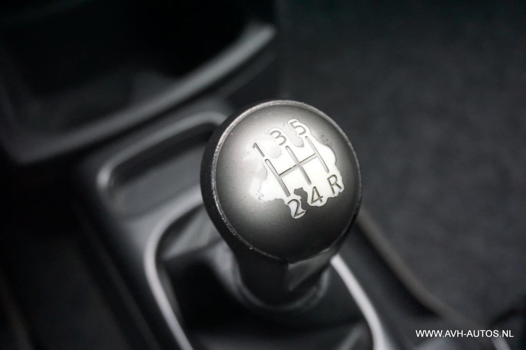 Nissan Note 1.6 first note