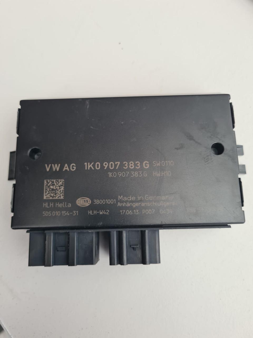 Originele Volkswagen trekhaak module.