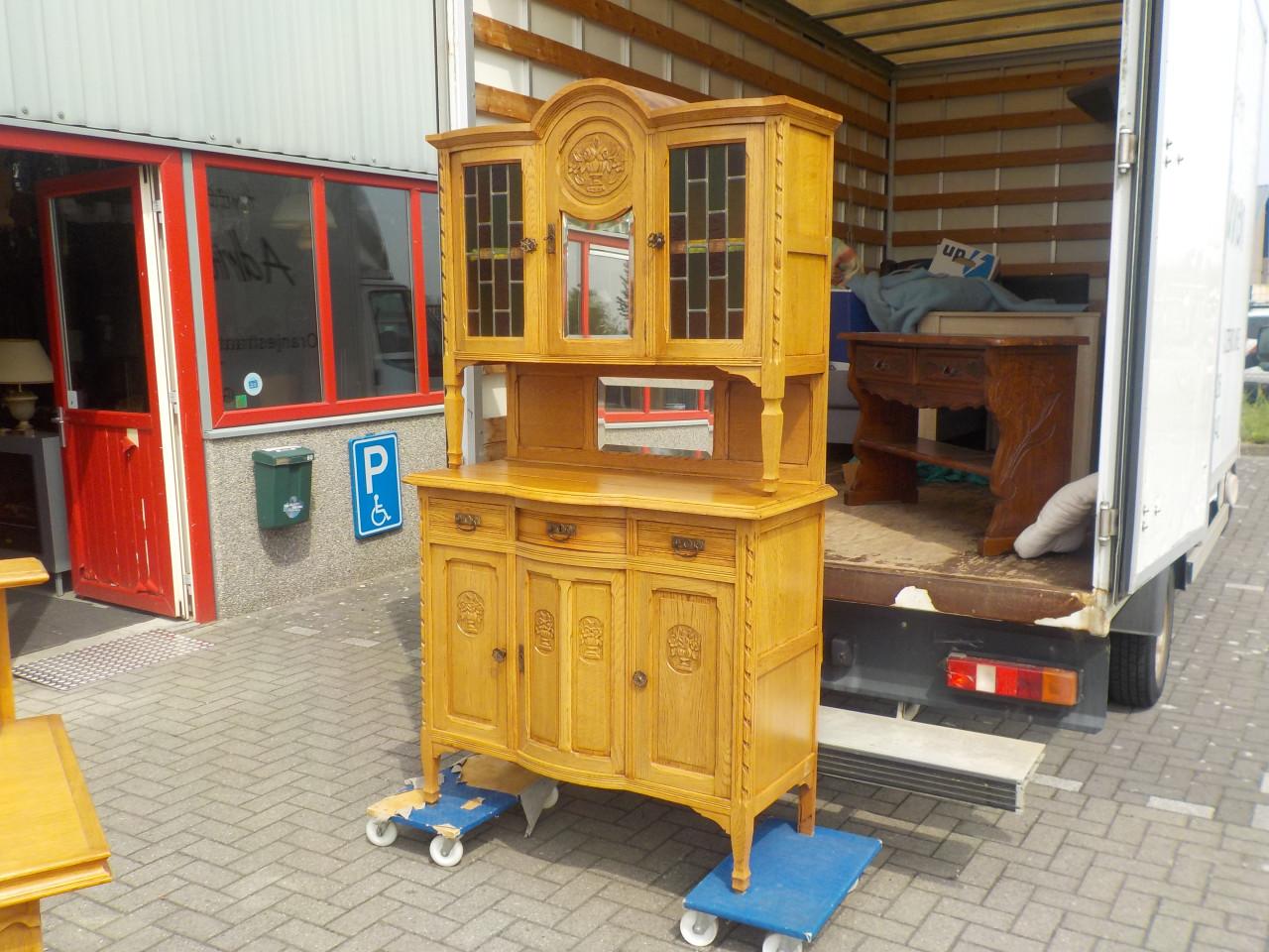Mooie kwaliteit antiek wandmeubel in goede staat 2 delig