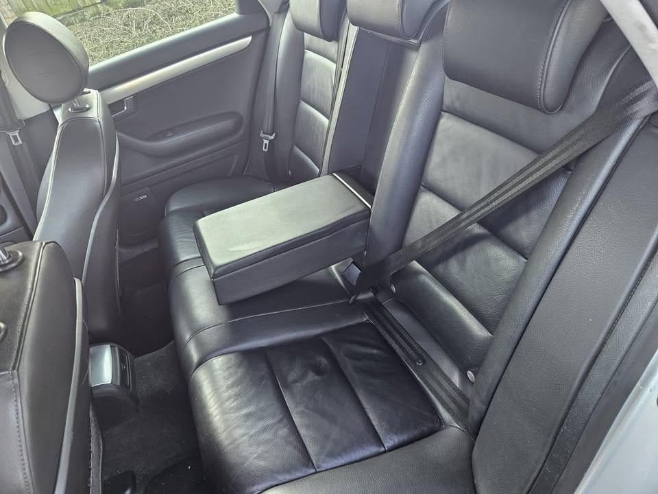 2008 Audi A4 B7 2.0 tfsi quattro sedan (usa)