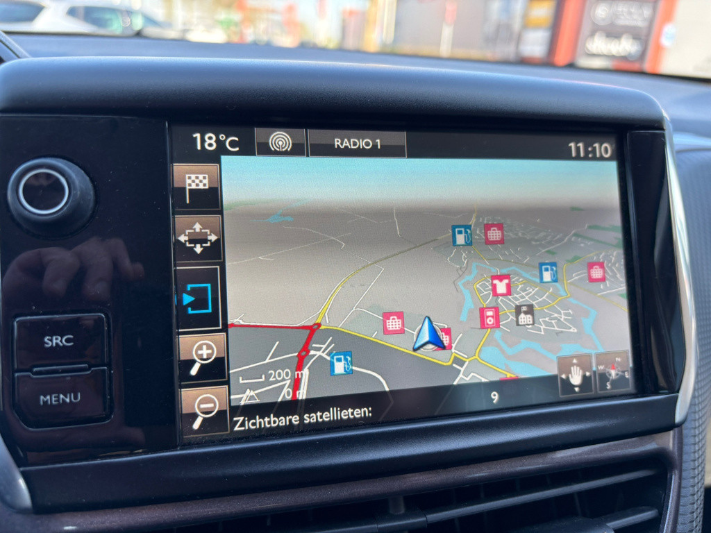 Peugeot 2008 1.2 puretech blue lease