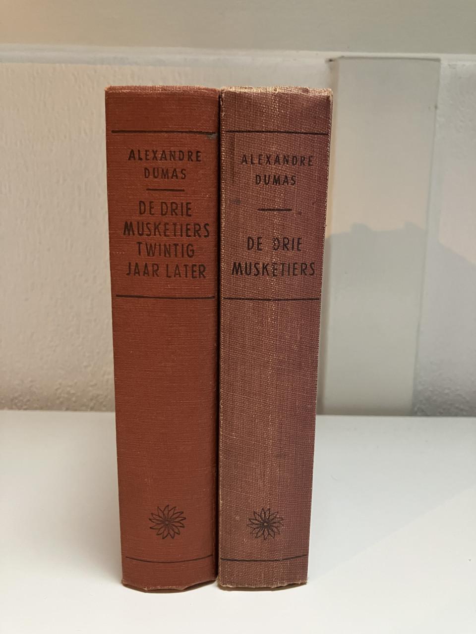 Alexandre Dumas - De drie musketiers & Twintig jaar later