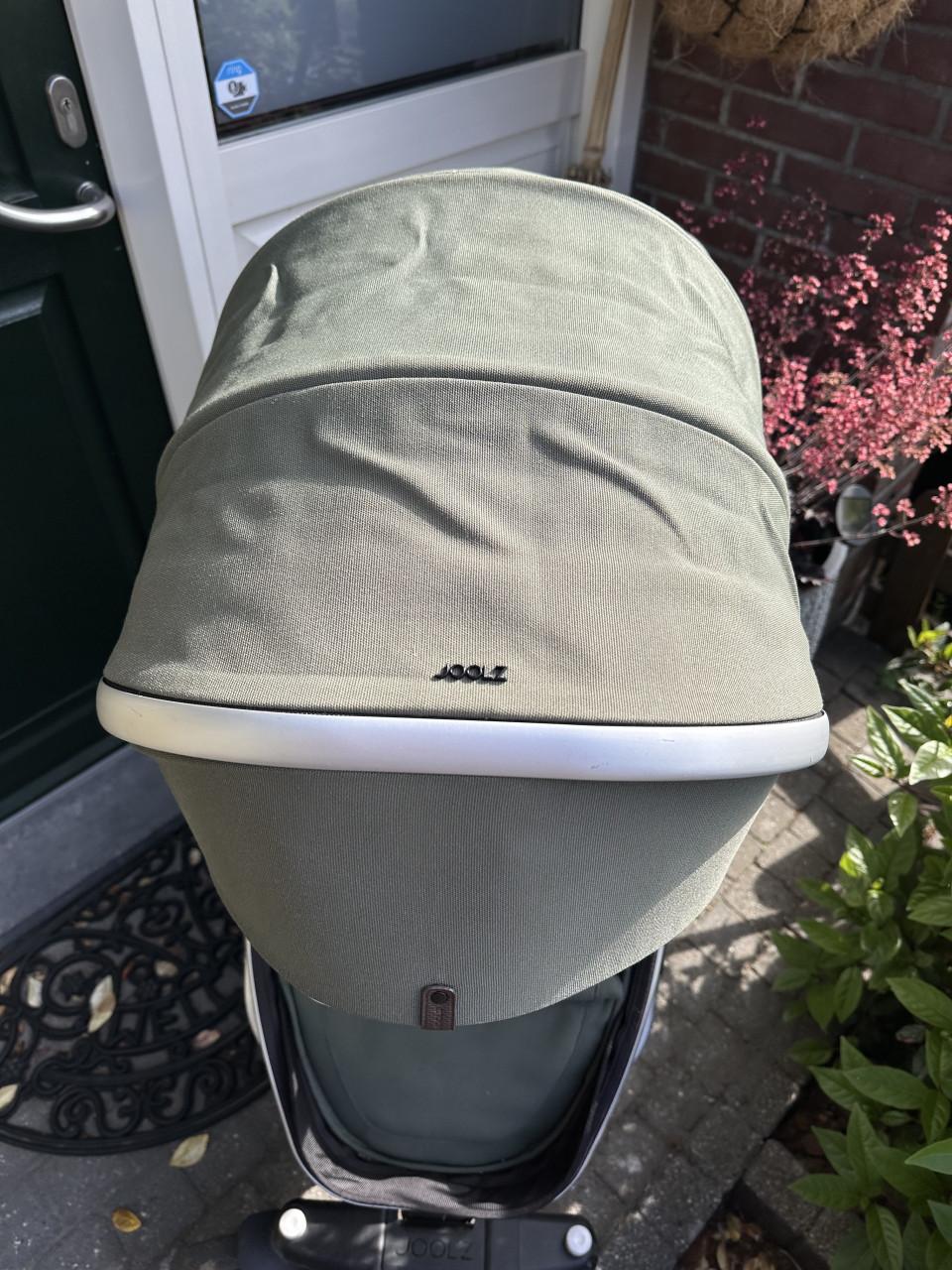 Kinderwagen Joolz met reiswieg en adapters
