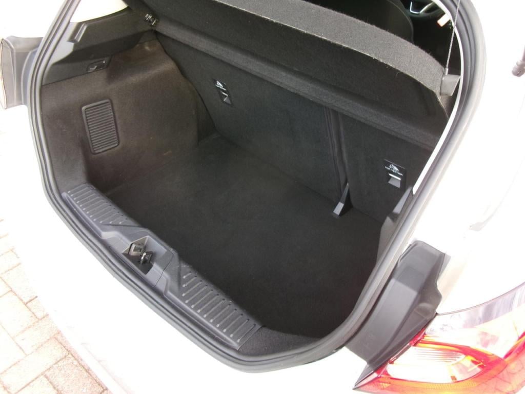 Ford Fiesta 1.0 ecoboost hybride titanium automaat