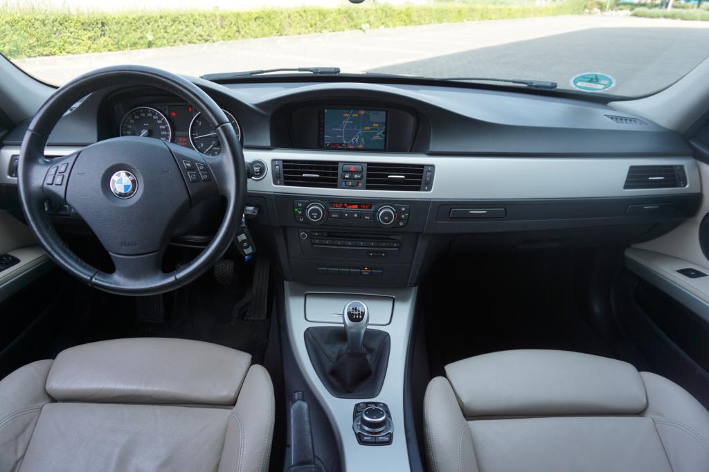 BMW 3-serie 318i corporate lease luxury line climate / navi / cruise / lede