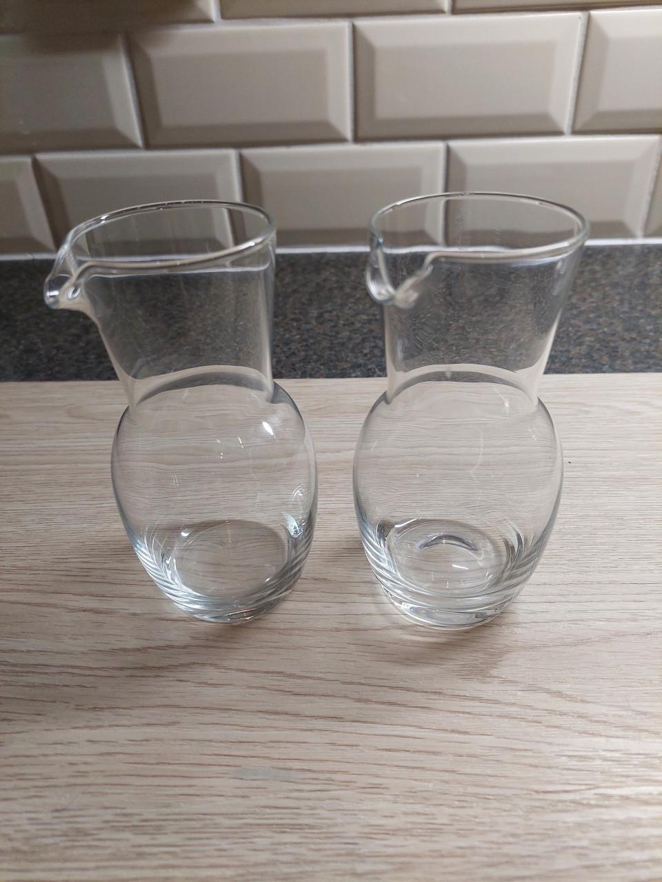 Te koop Diverse glazen potjes met deksel