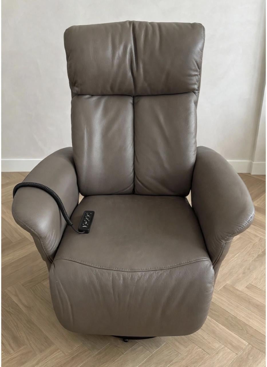 Meubelzorg Sublime sta op stoel met relax functie