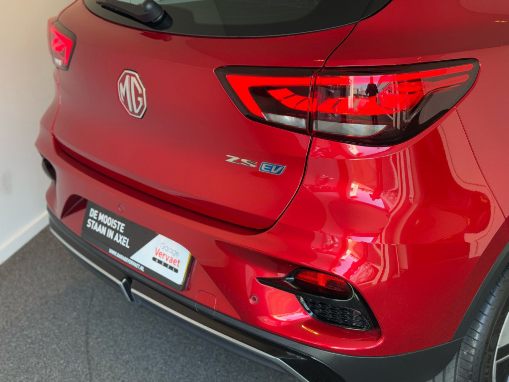 MG Zs-ev standard range luxury 50 kwh