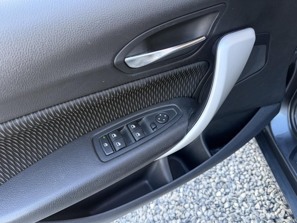 BMW 1 Serie 114i business executive 5-drs