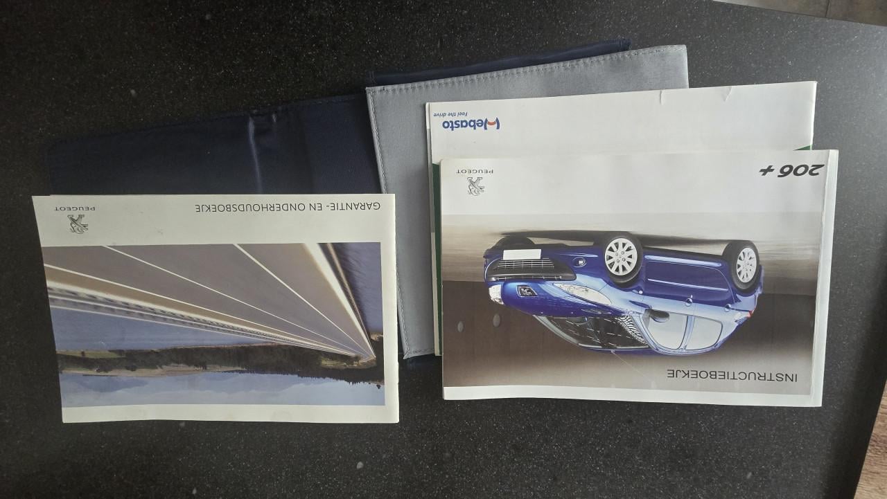 Peugeot 206+ 1.4 urban move 2012